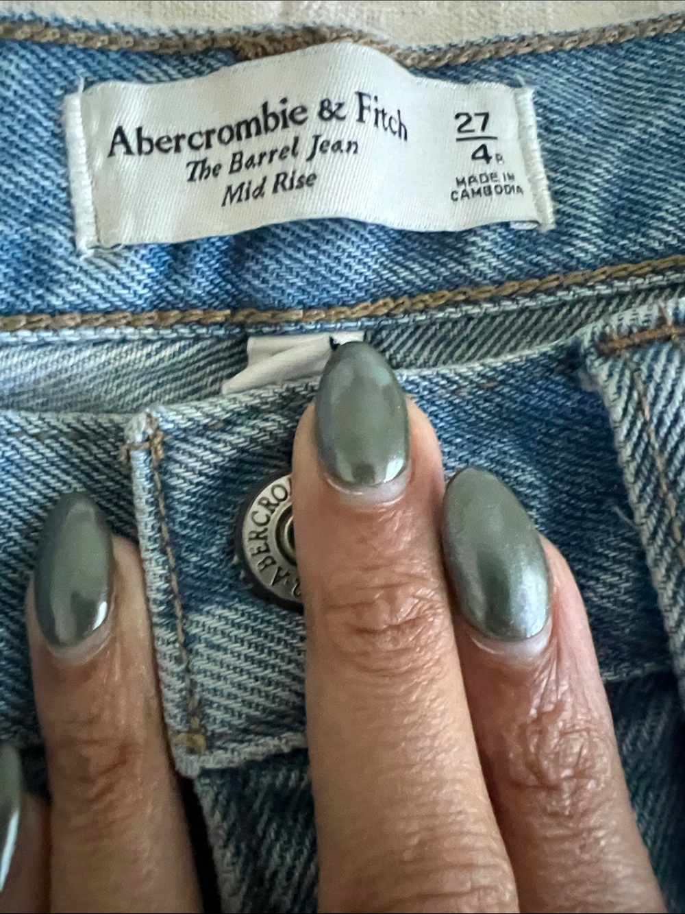 Abercrombie & Fitch Curve Love The Barrel Jean Mid Rise - Picture 3 of 11